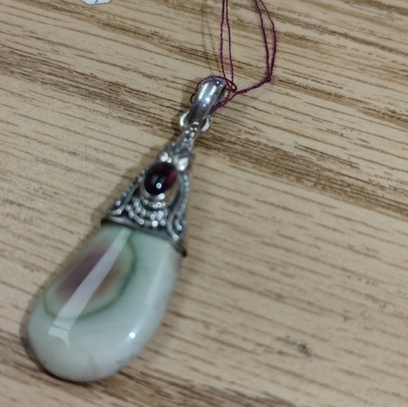 New Imperial Jasper and Garnet pendant - Picture 4 of 7